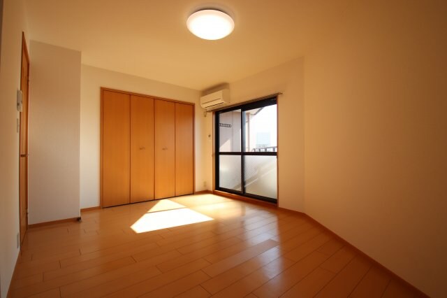 サザンクロス深井中町の物件内観写真