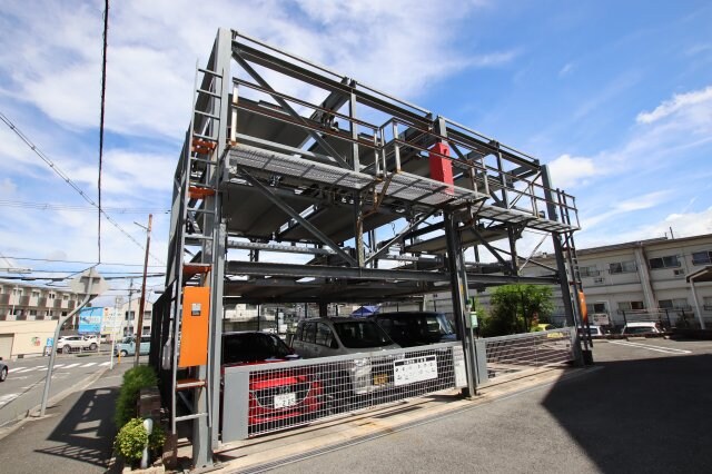 エレガンシア金剛の物件外観写真