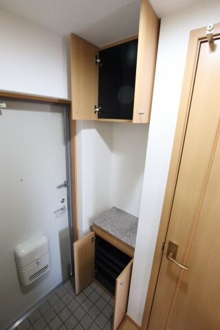 エレガンシア金剛の物件内観写真