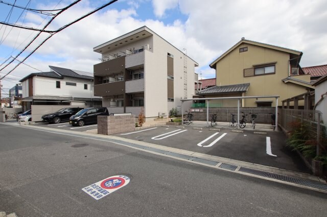 カメラート高見の物件外観写真