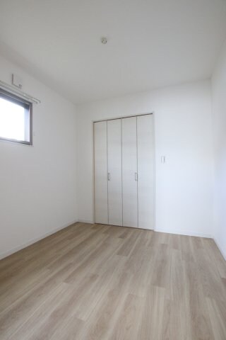 オガールコートナカモズの物件内観写真