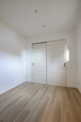 オガールコートナカモズの物件内観写真