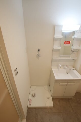 オガールコートナカモズの物件内観写真