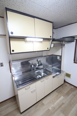 マンション宝寿の物件内観写真