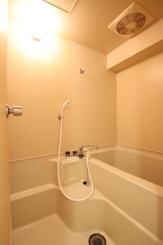 マンション宝寿の物件内観写真