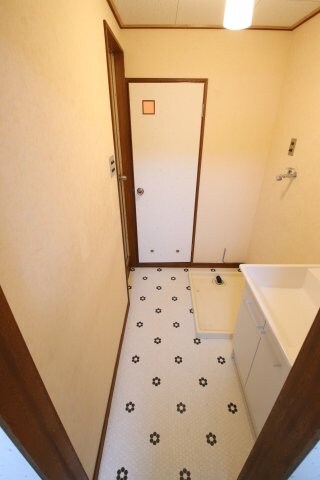 マンション宝寿の物件内観写真