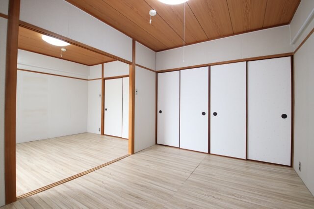 マンション宝寿の物件内観写真