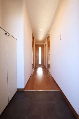 ホワイトロートスの物件内観写真