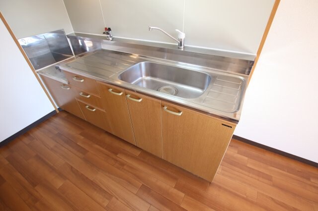 ホワイトロートスの物件内観写真