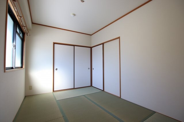 ホワイトロートスの物件内観写真