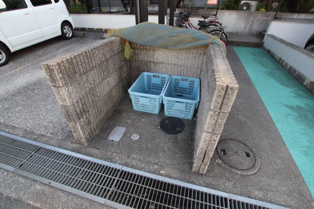 七々色ハイツの物件内観写真