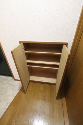 七々色ハイツの物件内観写真