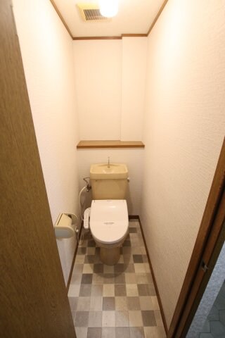 七々色ハイツの物件内観写真