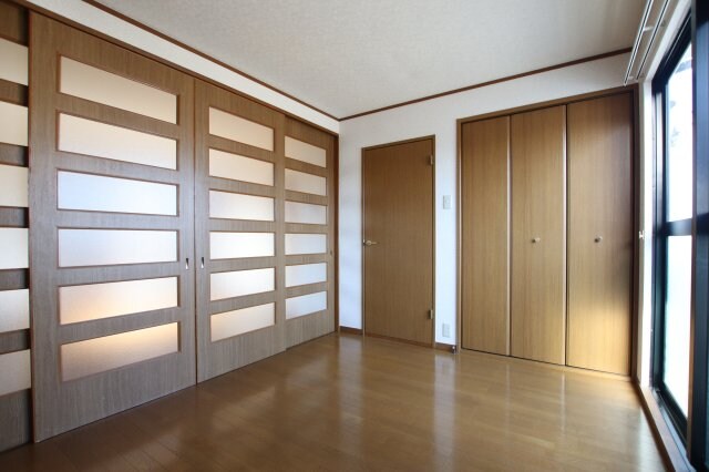 七々色ハイツの物件内観写真