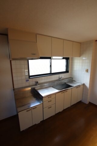 七々色ハイツの物件内観写真