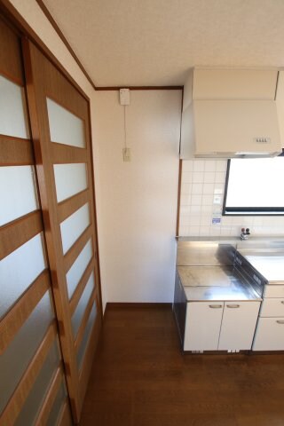 七々色ハイツの物件内観写真