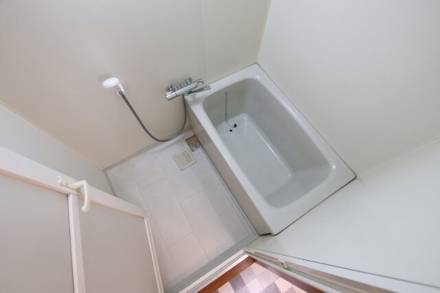 七々色ハイツの物件内観写真