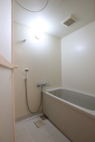 七々色ハイツの物件内観写真