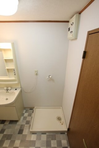 七々色ハイツの物件内観写真