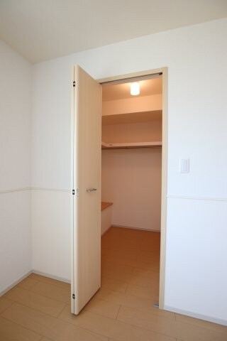 カルムエレガンスの物件内観写真