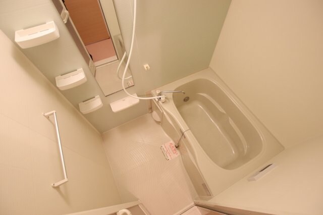 カルムエレガンスの物件内観写真