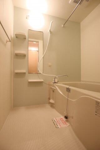 カルムエレガンスの物件内観写真