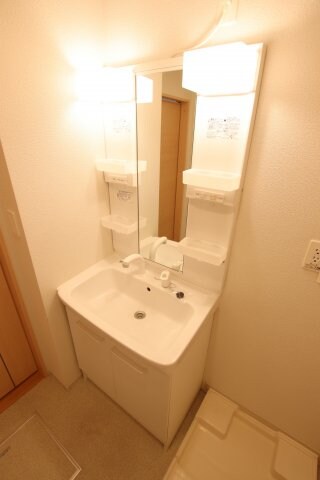 フルーリールの物件内観写真