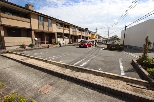 サンリットガーデンの物件外観写真