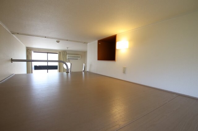 レオパレスフォレストいずみの物件内観写真