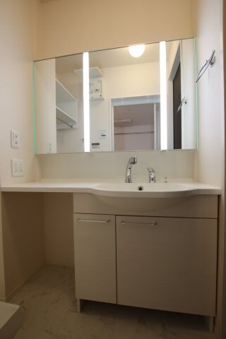 キャピタル自由ヶ丘の物件内観写真