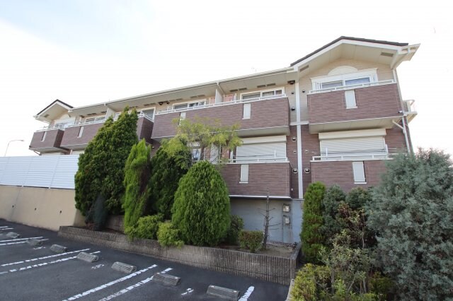 カーサグラシオッソの物件外観写真