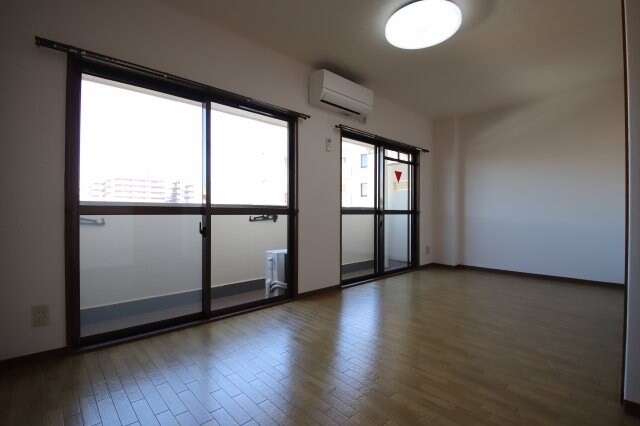 サンコークレアールの物件内観写真