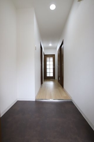 ウエストコート(西之山町)の物件内観写真