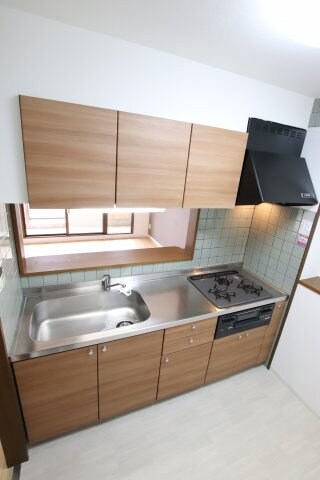 ウエストコート(西之山町)の物件内観写真