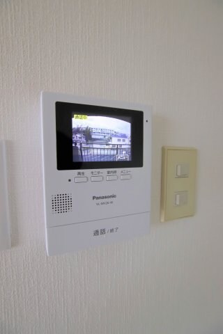 ウエストコート(西之山町)の物件内観写真