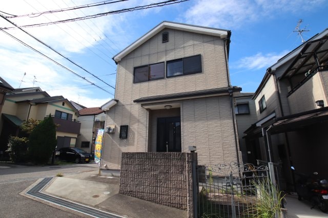 北青葉台戸建の物件外観写真