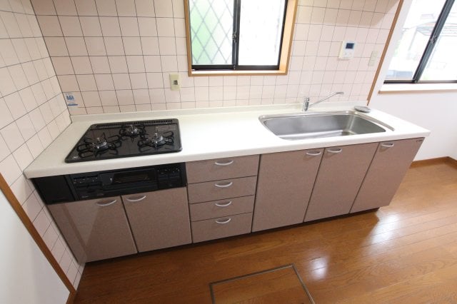 北青葉台戸建の物件内観写真