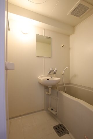 アーバンドゥ金剛の物件内観写真