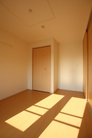 カーサ立部の物件内観写真