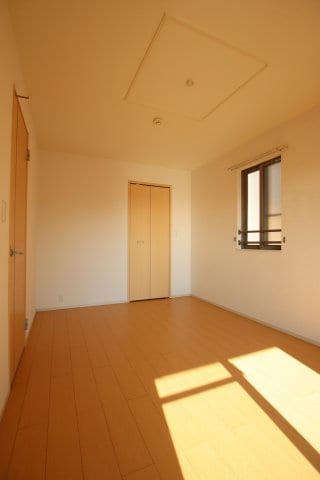 カーサ立部の物件内観写真