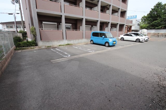 KIフードアルティフェスビューの物件外観写真