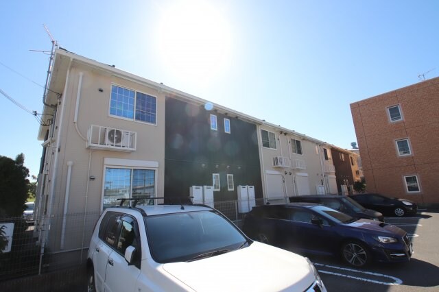 アンフィニの物件外観写真