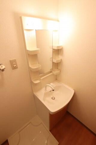 ガーデンヒルズⅠの物件内観写真