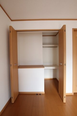 ファシネイション春日Ⅱの物件内観写真