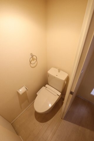 レオネクストCREA東館の物件内観写真