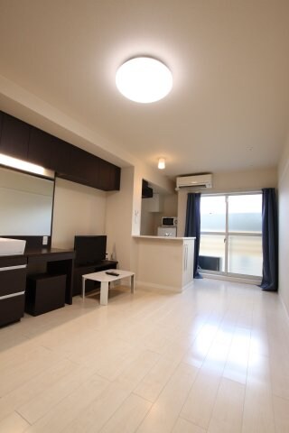 レオネクストCREA東館の物件内観写真