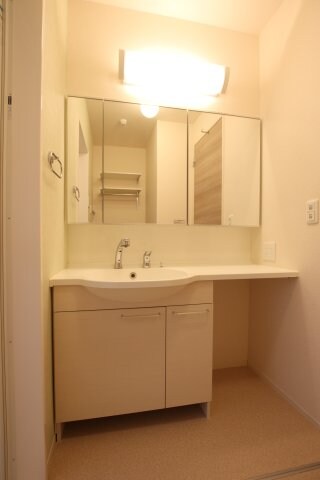 ルシエルメイキラB棟の物件内観写真