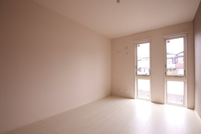 ルシエルメイキラB棟の物件内観写真