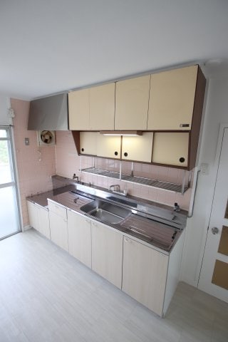 ヴィラナリー狭山3号棟の物件内観写真