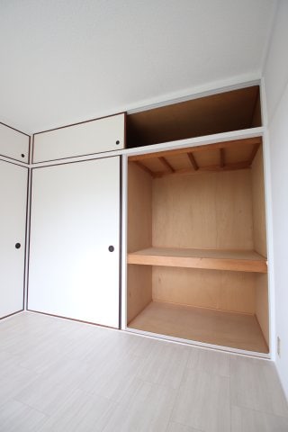 ヴィラナリー狭山3号棟の物件内観写真